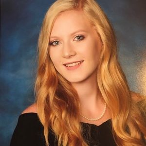 Meet your Posher, Courtney